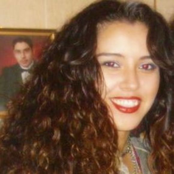 Meet your Posher, Jeanette - Picture 1 of 1